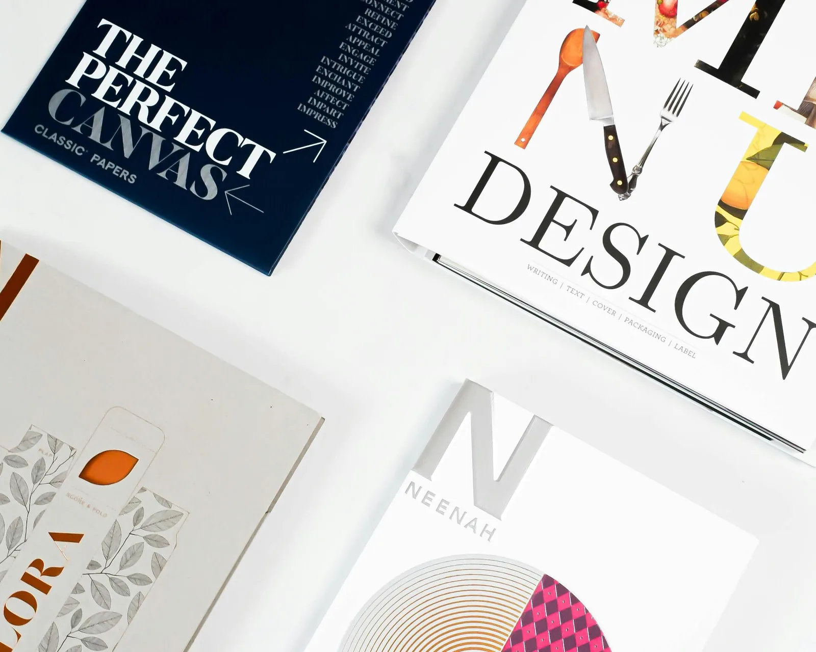 Suite Royale — Editorial-Design und Kampagne für eine Luxusimmobilie, von KARL STUDIOS